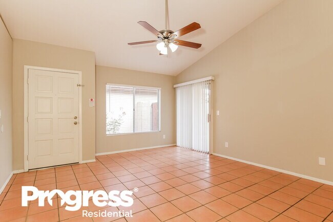 Foto del edificio - 11942 N 73rd Ave