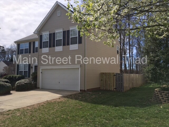 Foto del edificio - 1120 Hampton Park Dr