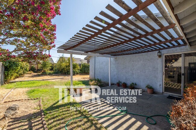Foto del edificio - 7713 Milldale Cir