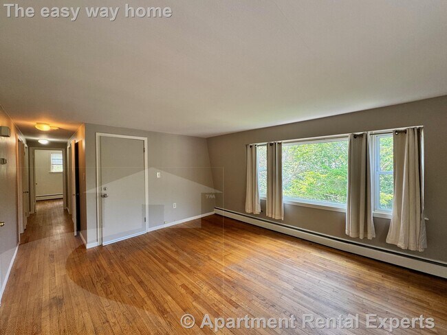 Foto del edificio - 99 Normandy Ave
