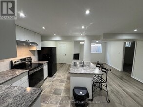 Building Photo - 37 Wood Dr