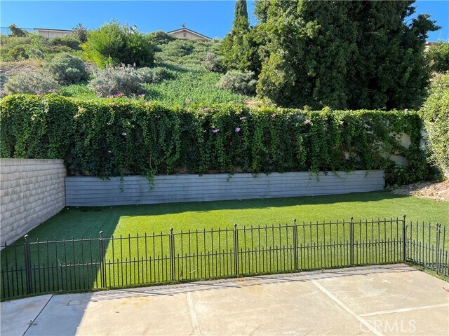 Foto del edificio - 3212 Singingwood Dr