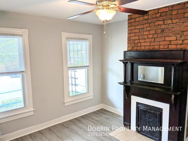 Photo - 805 S Meadow St House