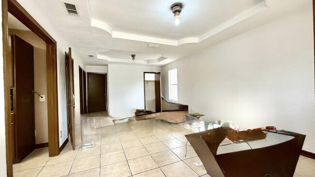 Foto del edificio - 1419 Reagan Dr