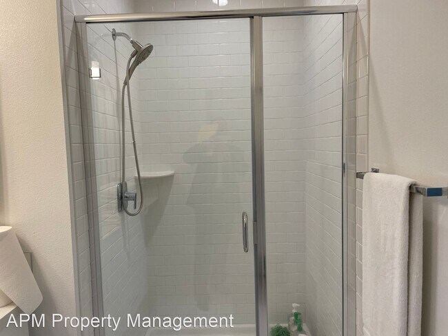 Foto del edificio - 3 br, 3.5 bath House - 426 West Central Ave.