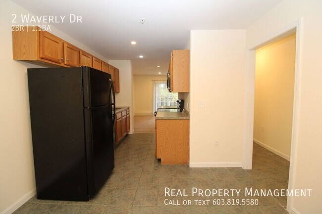 Foto del edificio - 2 Waverly Dr