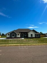 790 Flowers Dr