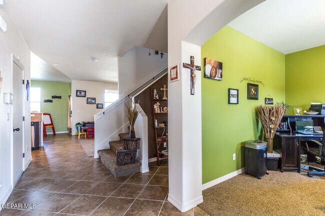 Foto del edificio - 1341 Noble Path Pl
