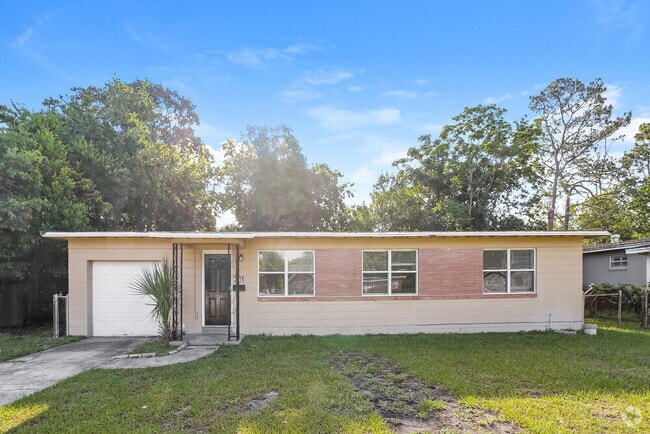 Building Photo - 2919 Holly Point Dr