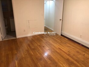 Building Photo - 286 Beacon St
