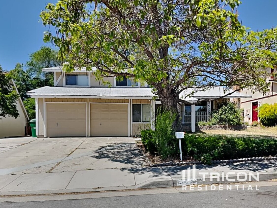 Primary Photo - 1695 Wyoming Avenue Reno NV