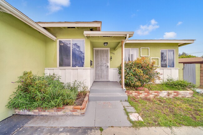 Building Photo - 1756 HALINOR Ave