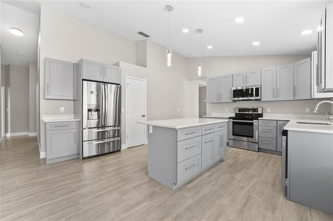 Building Photo - 12429 Holly Jane Ct
