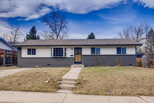 Recently Remodeled 4 bedroom, 2 bath Ranch Style Boulder House - Recently Remodeled 4 bedroom, 2 bath Ranch Style Boulder House
