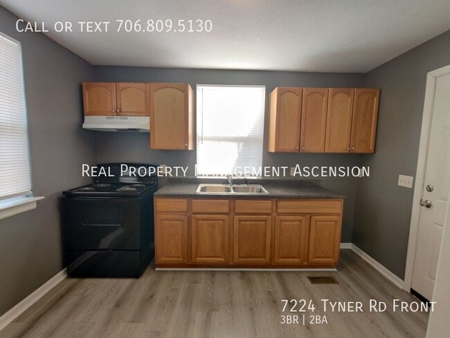 Foto del edificio - 7224 Tyner Rd