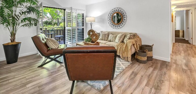 Living Room - 1445 Marchbanks Dr