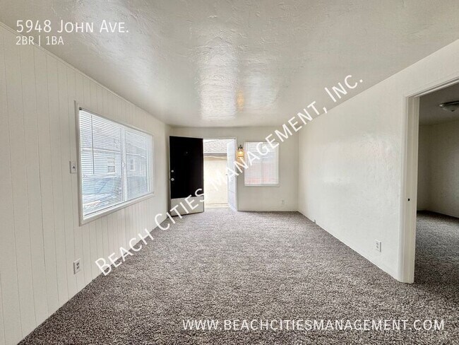 Foto del edificio - 5948 John Ave