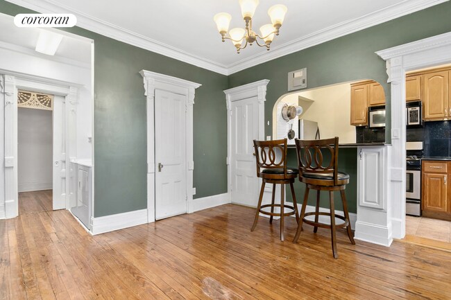 Foto del edificio - 558 Decatur St