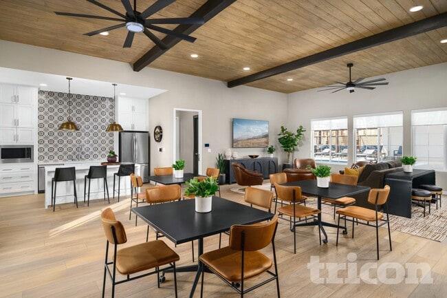 Interior Photo - Tricon Elk Grove