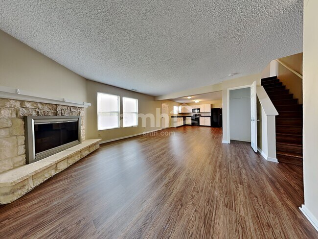 Building Photo - 9437 W Stargazer Drive