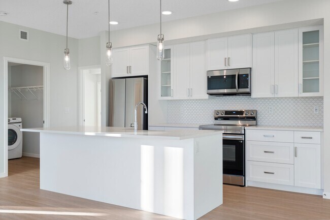 Building Photo - 33 Carringham Gate NW