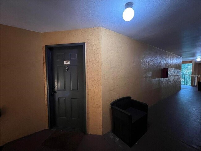 Foto del edificio - 4518 Commander Dr