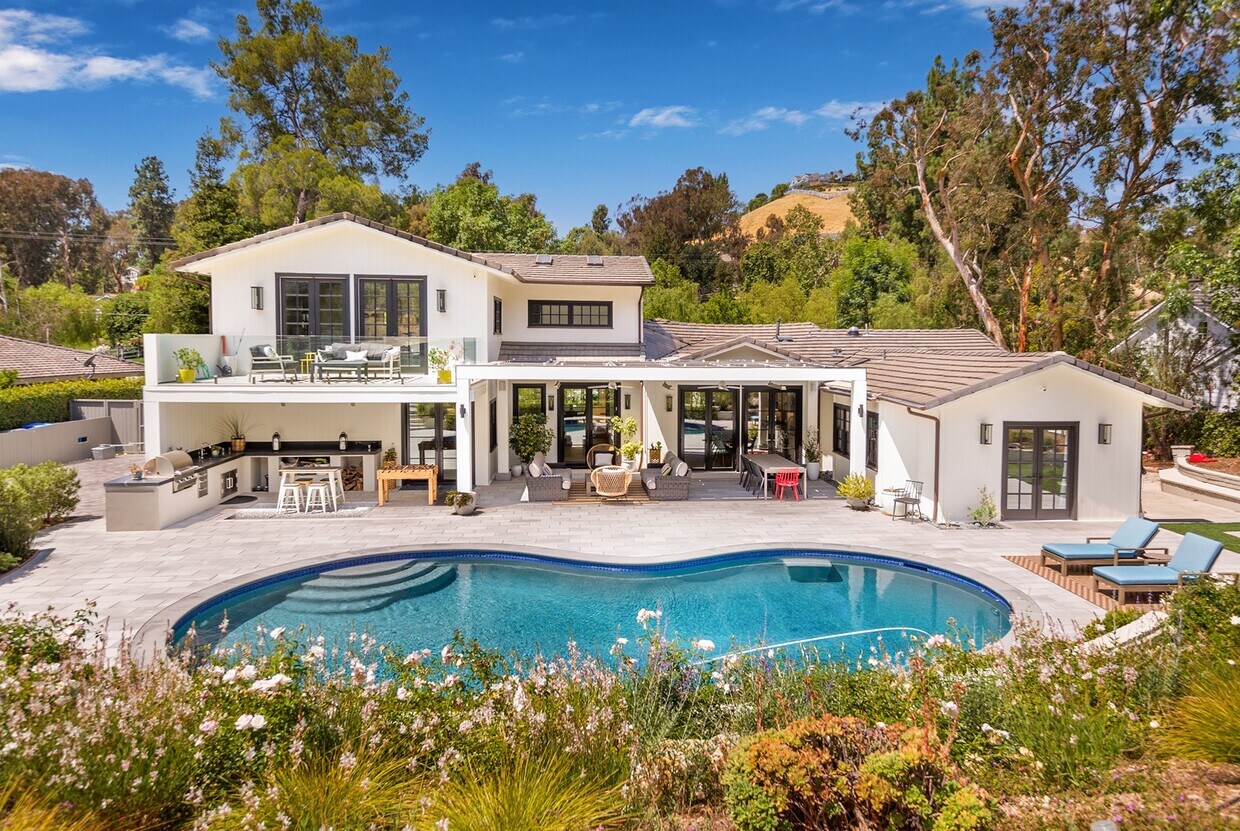 5460 Round Meadow Rd, Hidden Hills, CA 91302 House Rental in Hidden