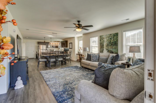 Foto del edificio - 3 Bedroom 2 Bathroom House in Johnson City