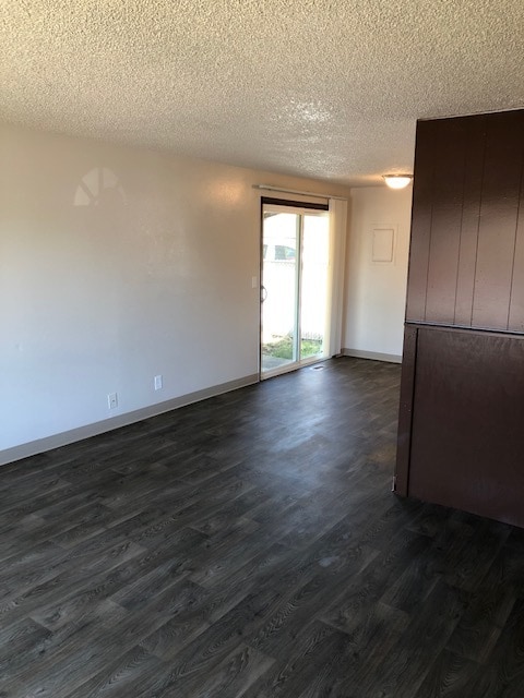 Building Photo - 1717 NE 230th Ct