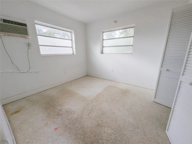 Foto del edificio - 2000 NW 29th St