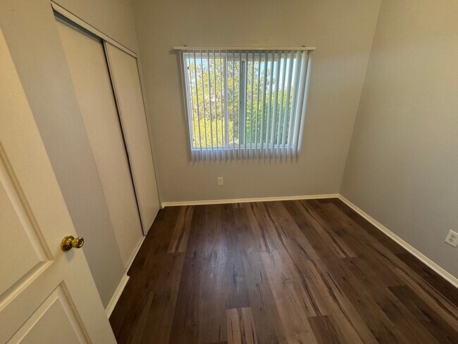 Foto del edificio - 6636 Irvine Ave