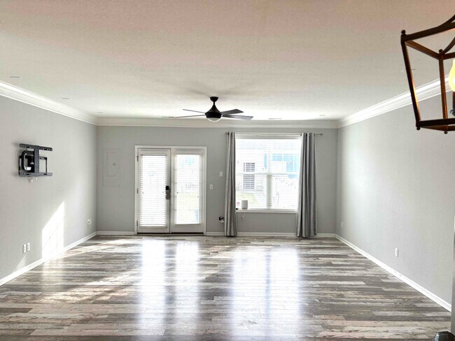 Foto del edificio - 923 E Ocean View Ave