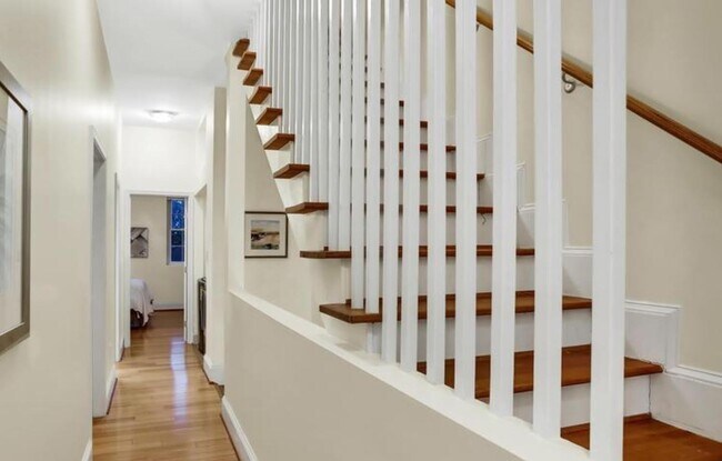 Foto del edificio - 1830 9th St NW
