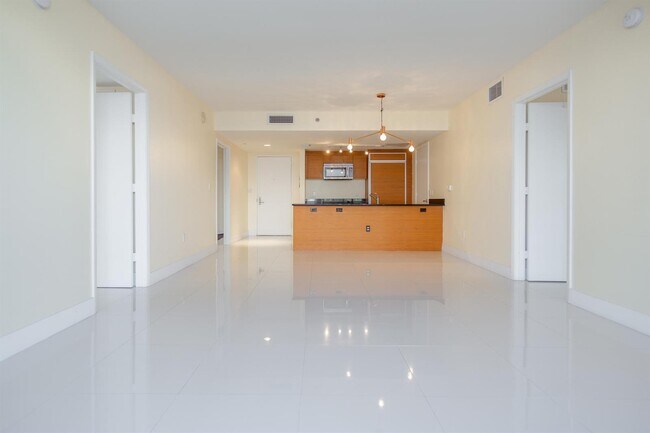Foto del edificio - 50 Biscayne Blvd