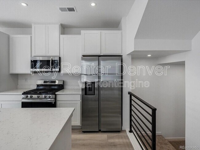 Foto del edificio - 2032 S Holly St