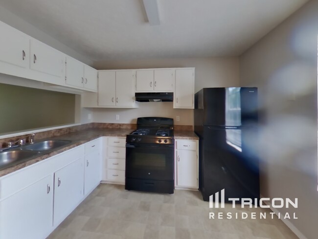 Building Photo - 6268 Marbut Farms Trail Lithonia GA