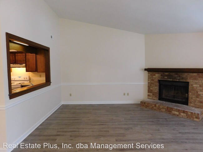 Building Photo - 2 br, 1 bath House - 1513 College Way