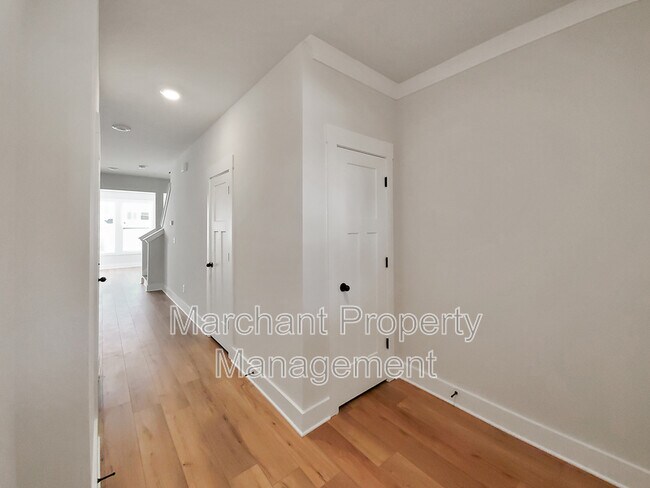 Foto del edificio - 63 Meteora Way