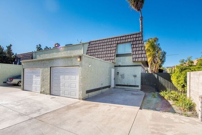 Building Photo - Newly Remodeled Mesa Verde Unit