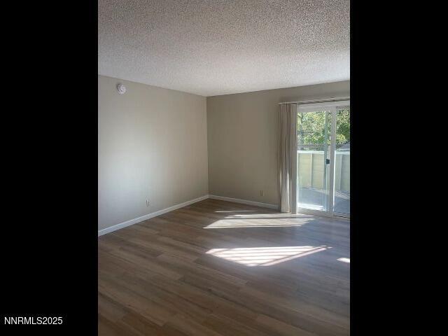 Foto del edificio - 7680 Bluestone Dr