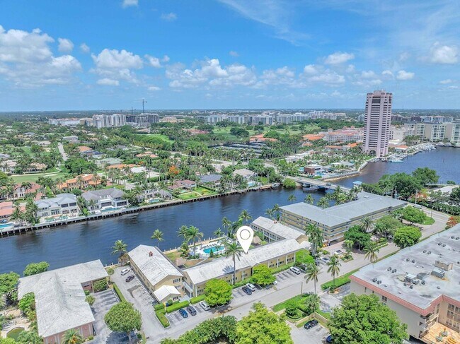 Building Photo - 1035 Spanish River Rd