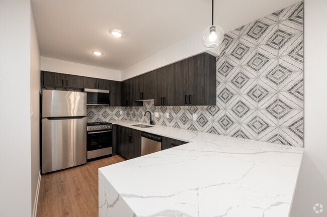 Interior Photo - Rosewood Commons