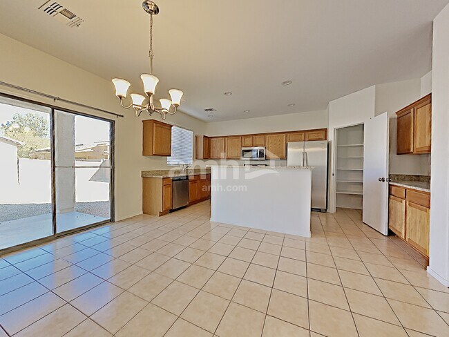 Foto del edificio - 11062 W Willow Field Dr