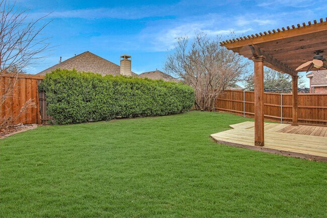 Building Photo - Stonebridge Ranch Single Story