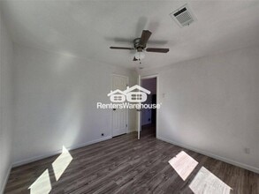 Building Photo - 2706 Berry St