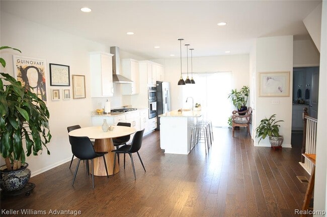 Foto del edificio - 47660 Alden Terrace S