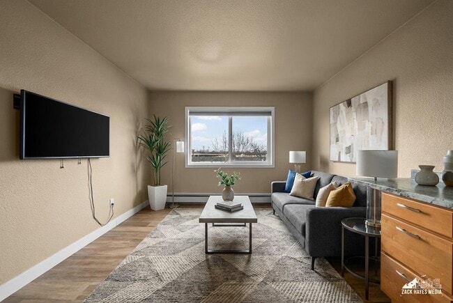 Building Photo - 618 Gambell St