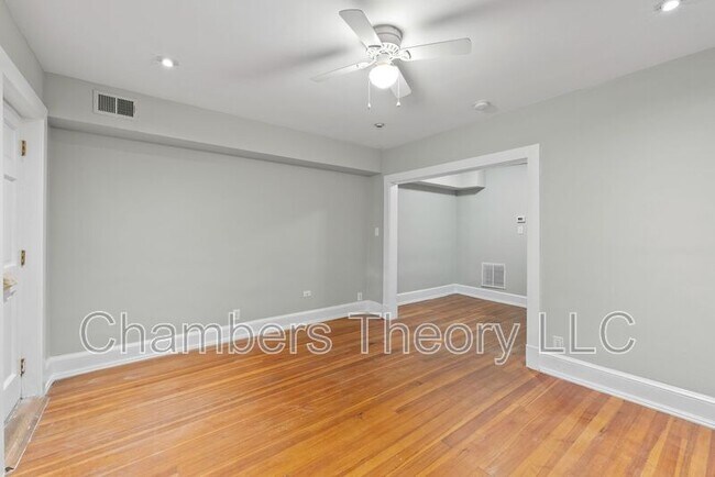 Building Photo - 624 N Alfred St