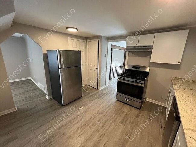 Building Photo - 9101 Hugh St