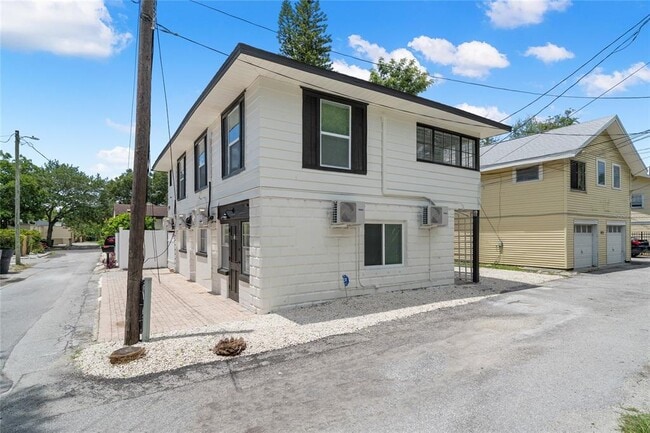 Foto del edificio - 919 16th Ave N